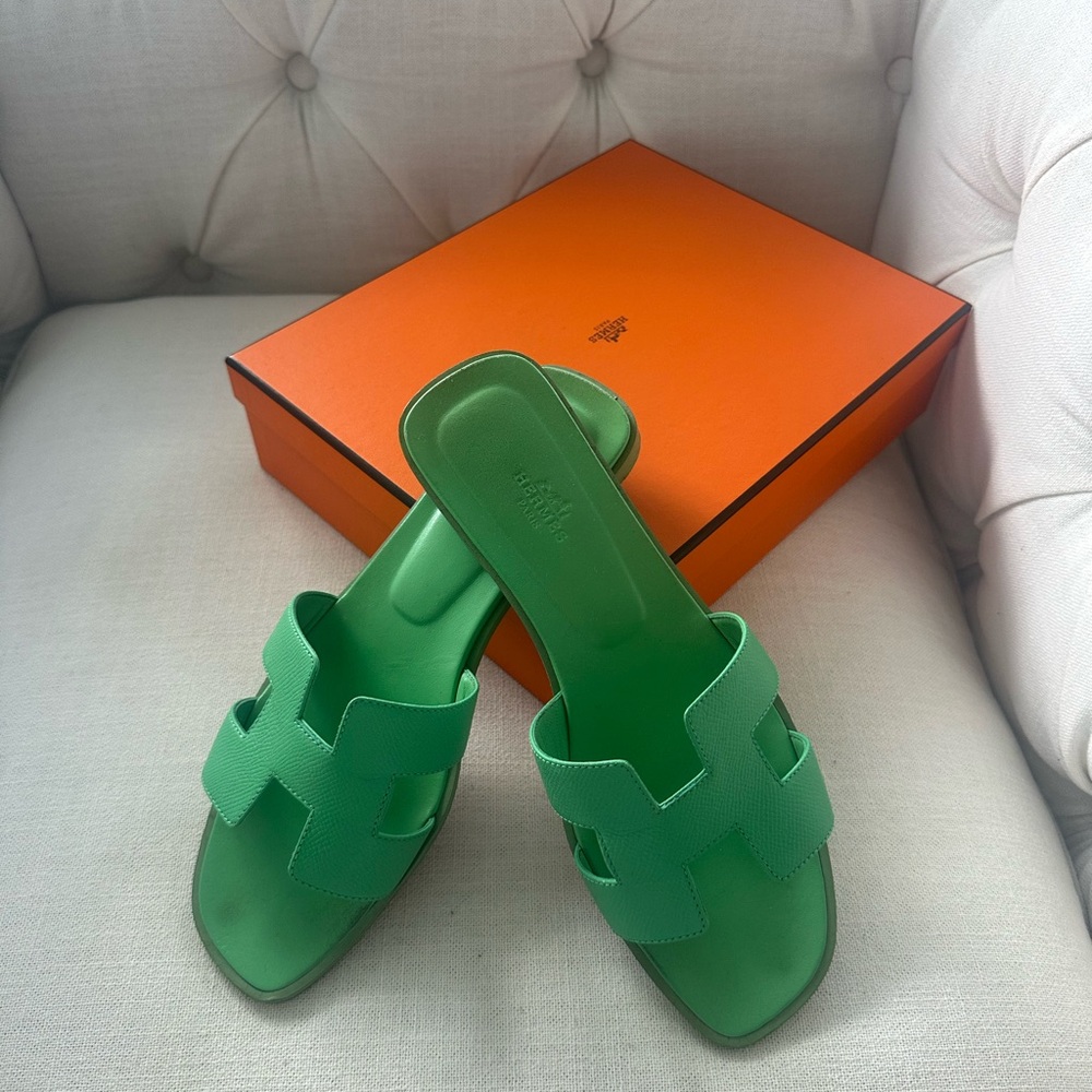 HERMES ORAN GREEN EPSOM CALFSKIN WOMEN'S SANDAL VERT POMME IN BOX SIZE 40
